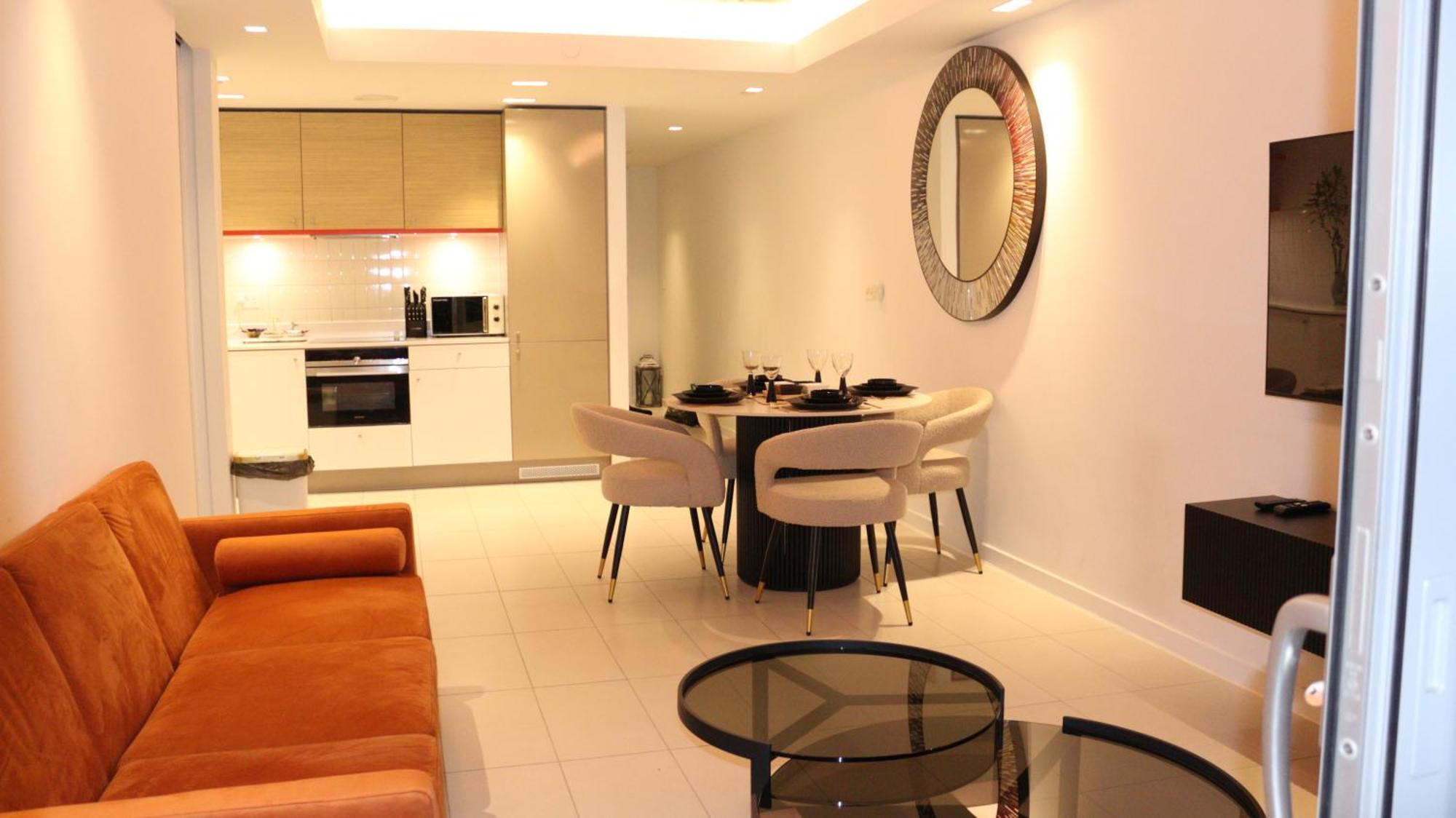 Luxury 1 Bedroom Apartment In 런던 외부 사진